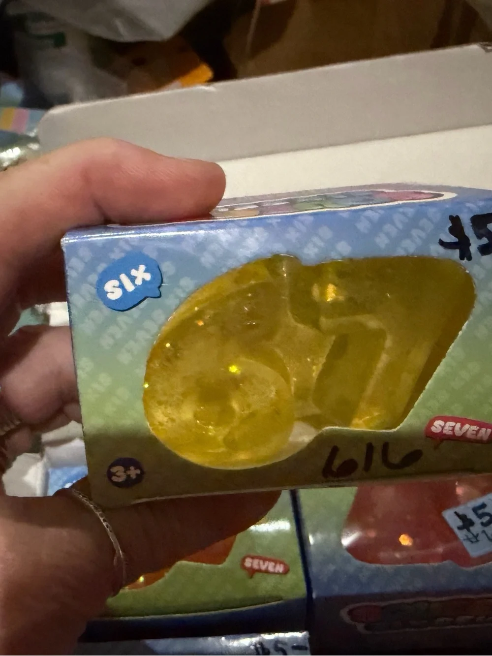 N/A stylish yellow